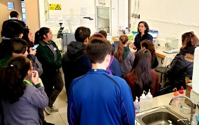 Clubes de investigación explora Biobío visitan laboratorios de la Facultad