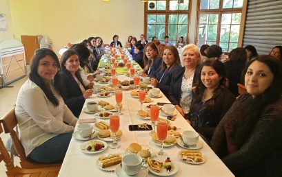 Con Desayuno de Camaradería Ciencias Químicas conmemora Día Internacional de la Mujer