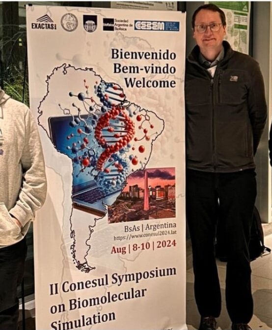 Dr. Esteban Vöhringer-Martinez expone en el II Conesul Symposium on Biomolecular Simulation realizado en Argentina