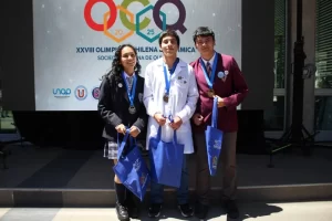 🌟 Celebramos a los finalistas de la Olimpiada Chilena de Química 2025 🌟El pasado sábado 22 de (1)
