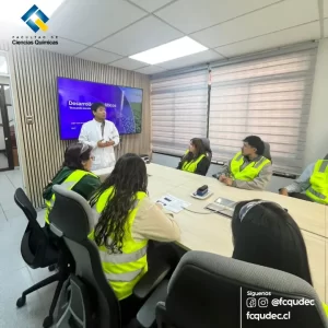 @ceeqaudec @lqq udec @sqmchile🔆 Día 4 Gira de Estudios 2025 FCQVisita Edificio Corporativo SQ (1)
