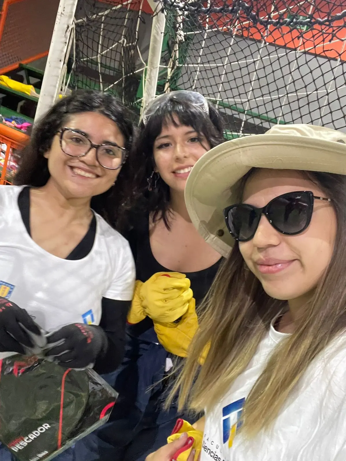 Estudiantes de la FCQ UdeC son reconocidos por su labor de voluntarios